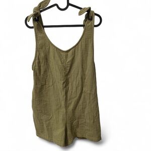 Abound Olive green romper with tie straps NWT